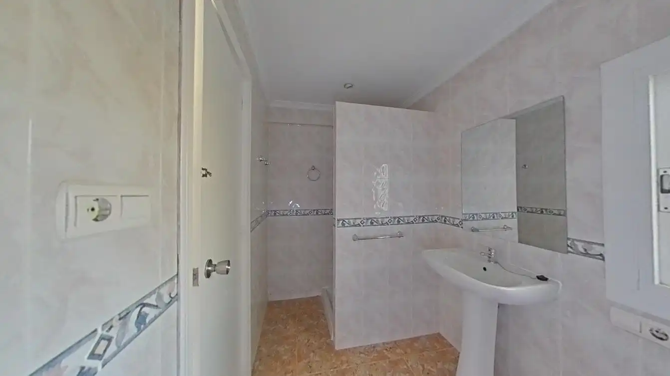 Flat for sale in C/ Modesto Lafuente, imagen 30