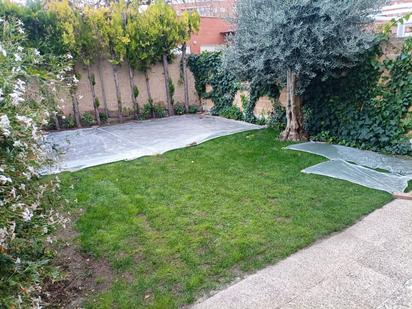 Jardí de Casa o xalet en venda en Valdemoro amb Calefacció, Jardí privat i Terrassa