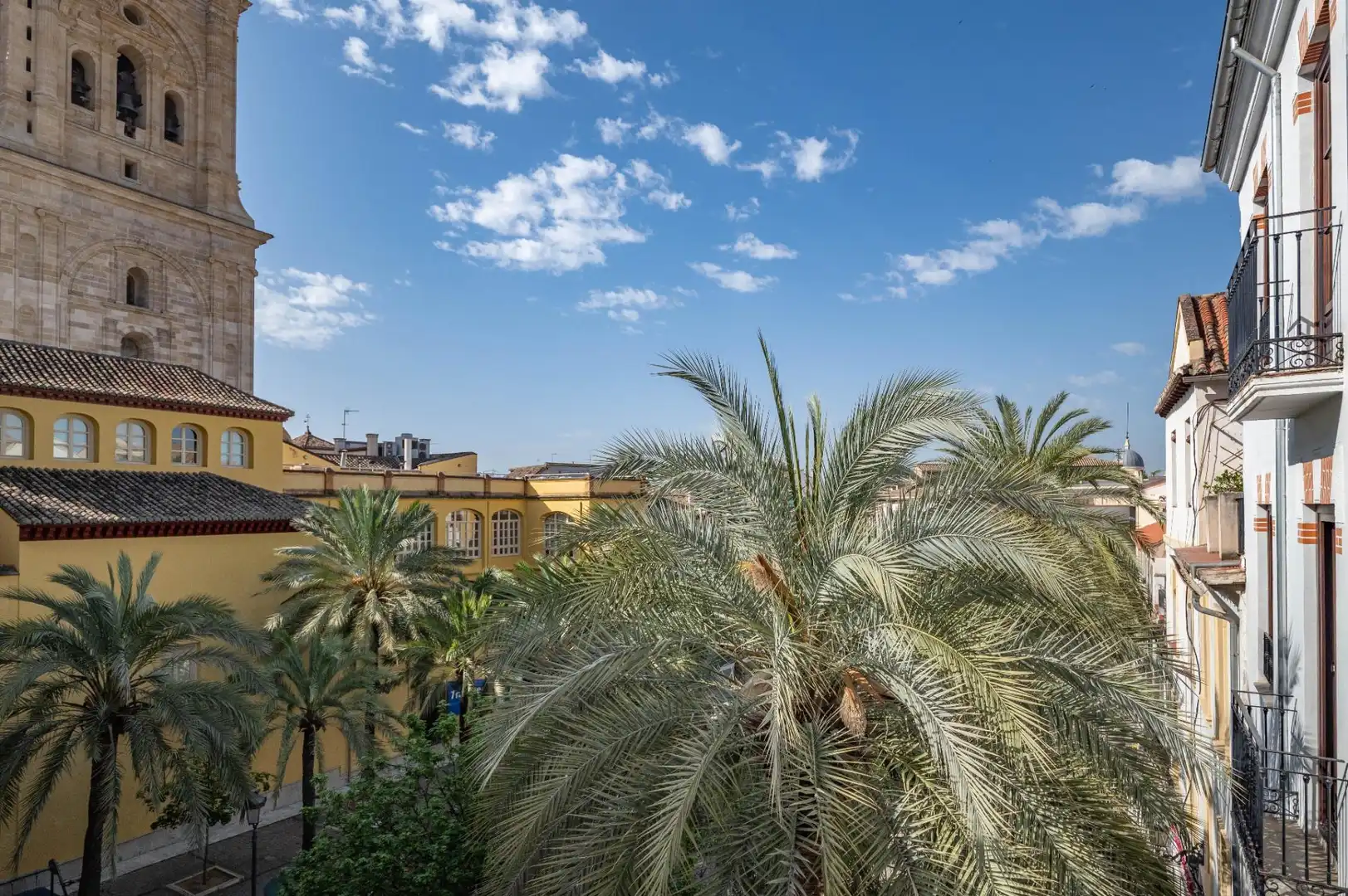 Vista exterior de Apartament en venda en Granada amb Aire condicionat, Calefacció i Terrassa