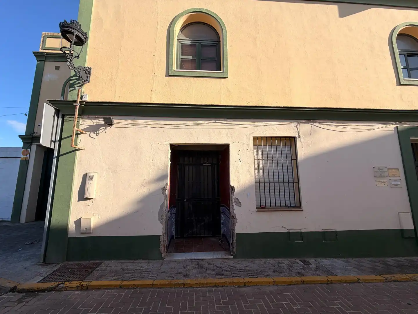 Business premises for sale in Calle Antonio Pérez Ruiz 2