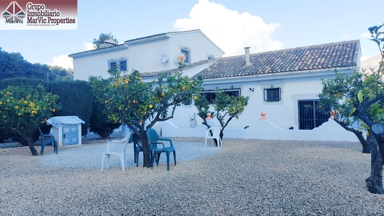 Jardí de Finca rústica en venda en Benifato amb Terrassa