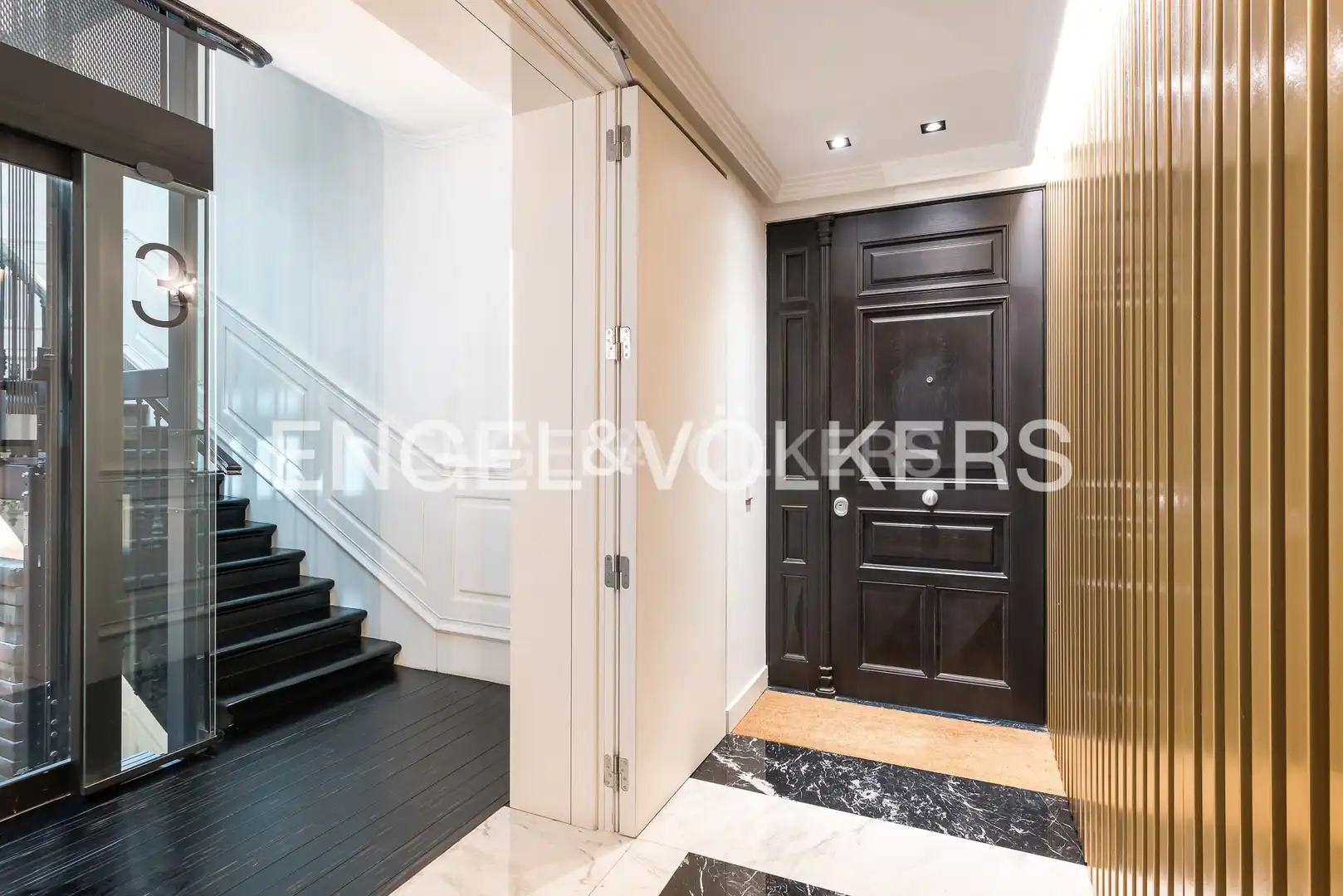 Wohnung zum Verkauf in Madrid mit Klimaanlage, Heizung und Parkett