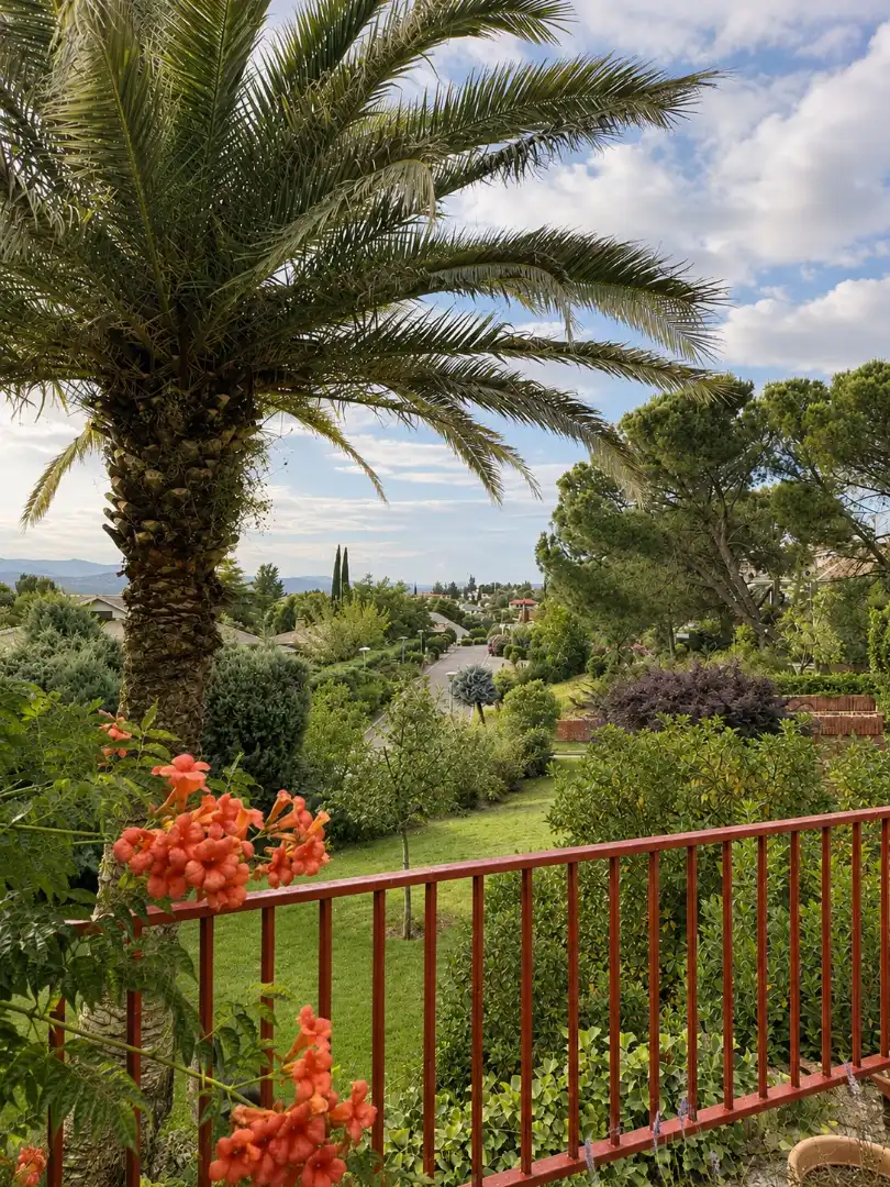 Garden of Houses for sale in Madrid  with Heating, Private garden and Parquet flooring