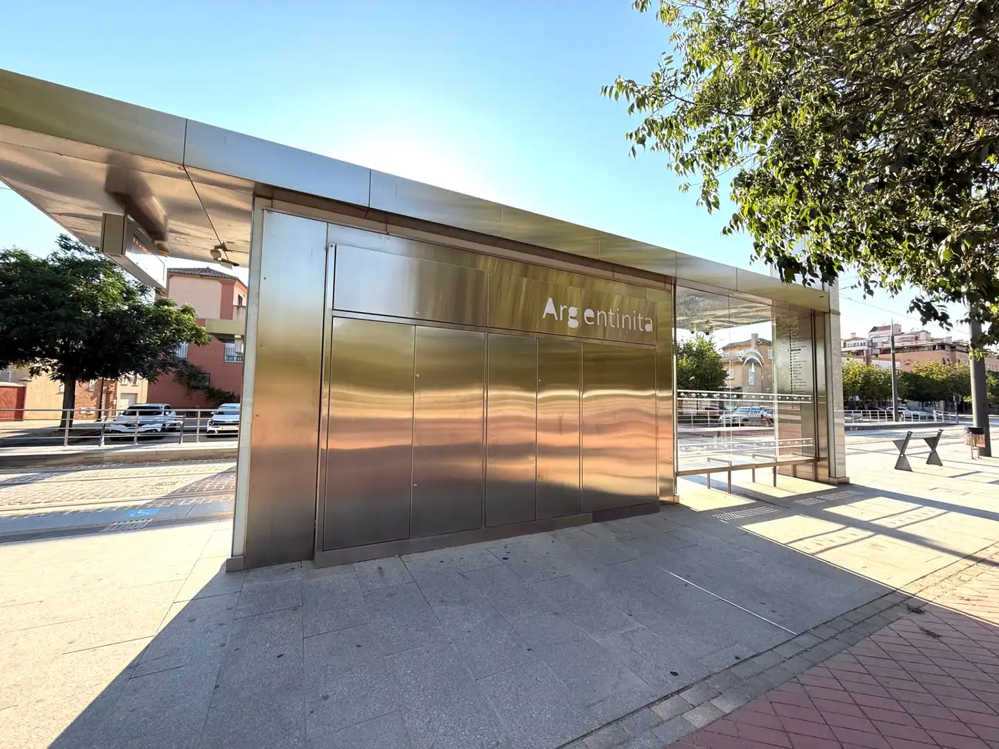 Exterior view of Flat for sale in Granada  with Air Conditioner, Heating and Furnished