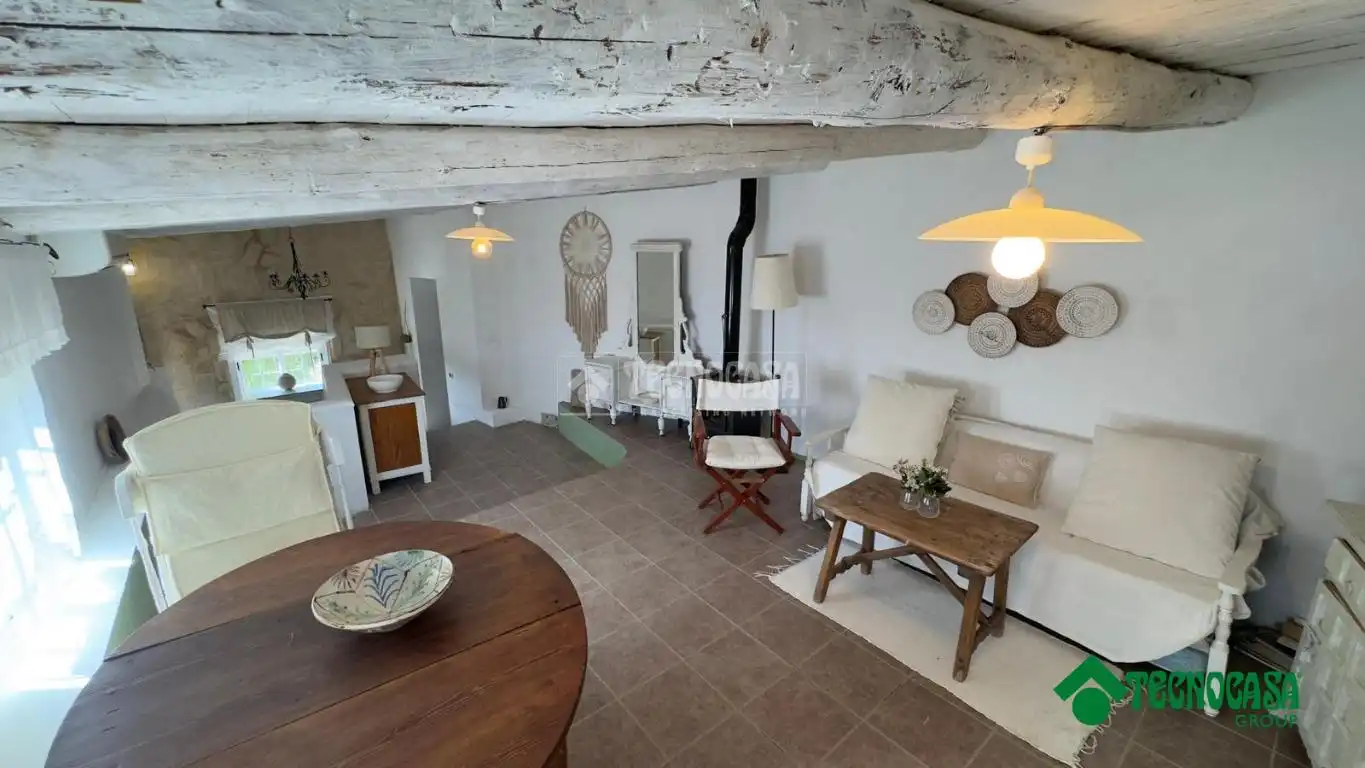Sala de estar de Casa adosada en venta en Zafra de Záncara con Aire acondicionado, Calefacción y Amueblado
