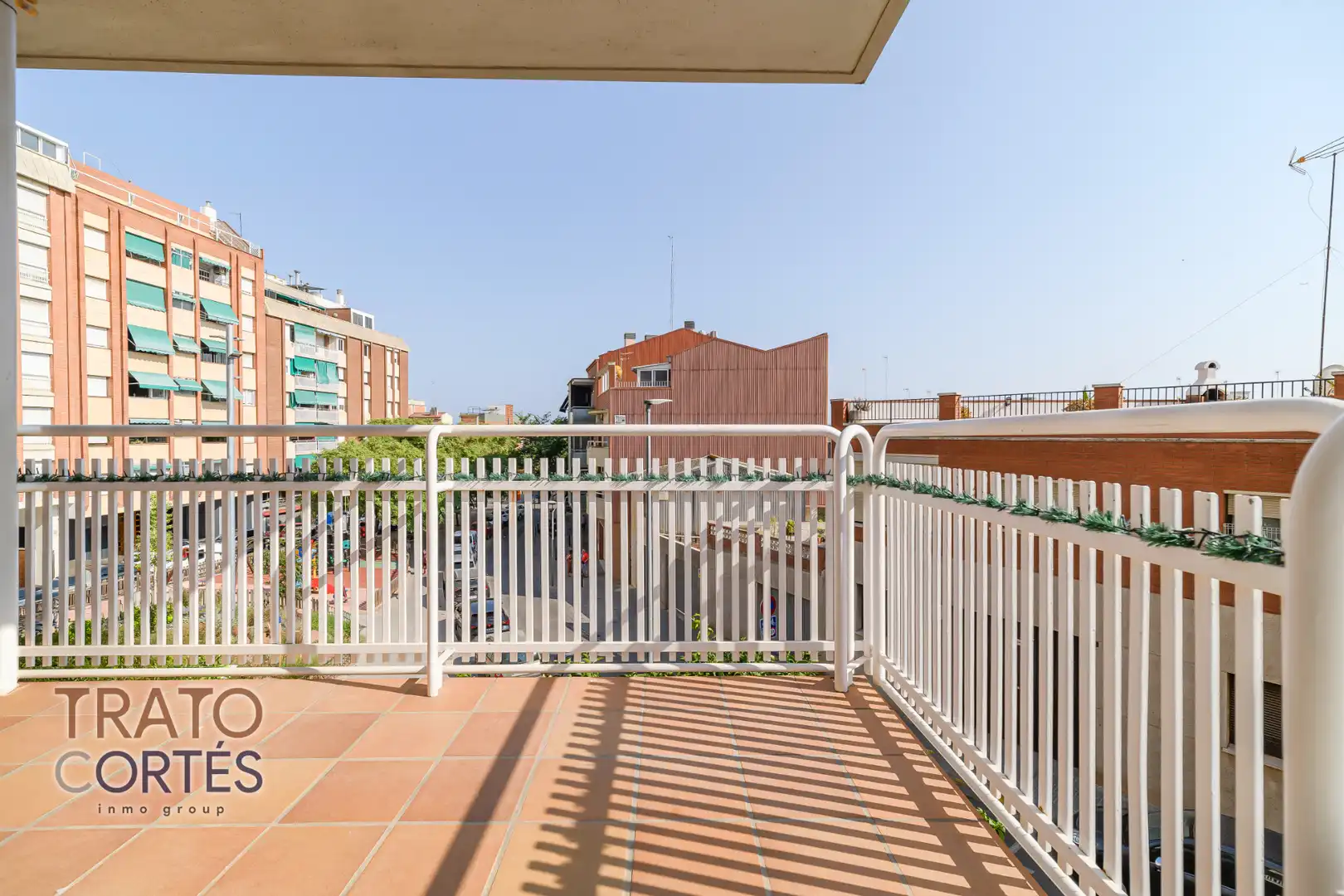Flat with terrace for sale in Plaça Magdalena Trias, imagen 12