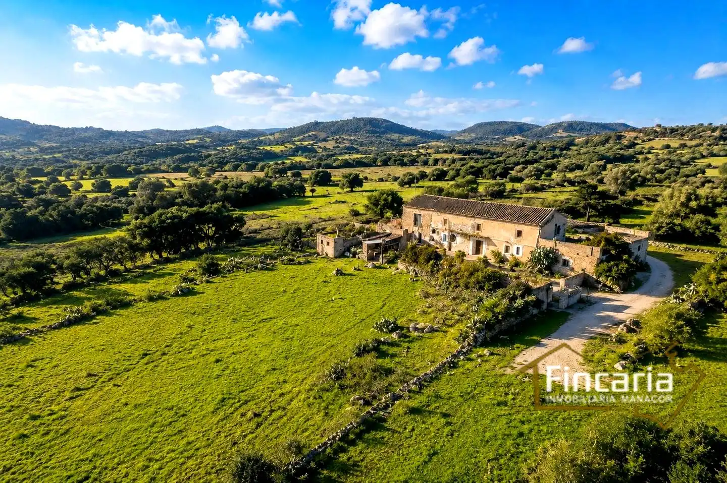Casa rústica con jardín en venta en De Manacor