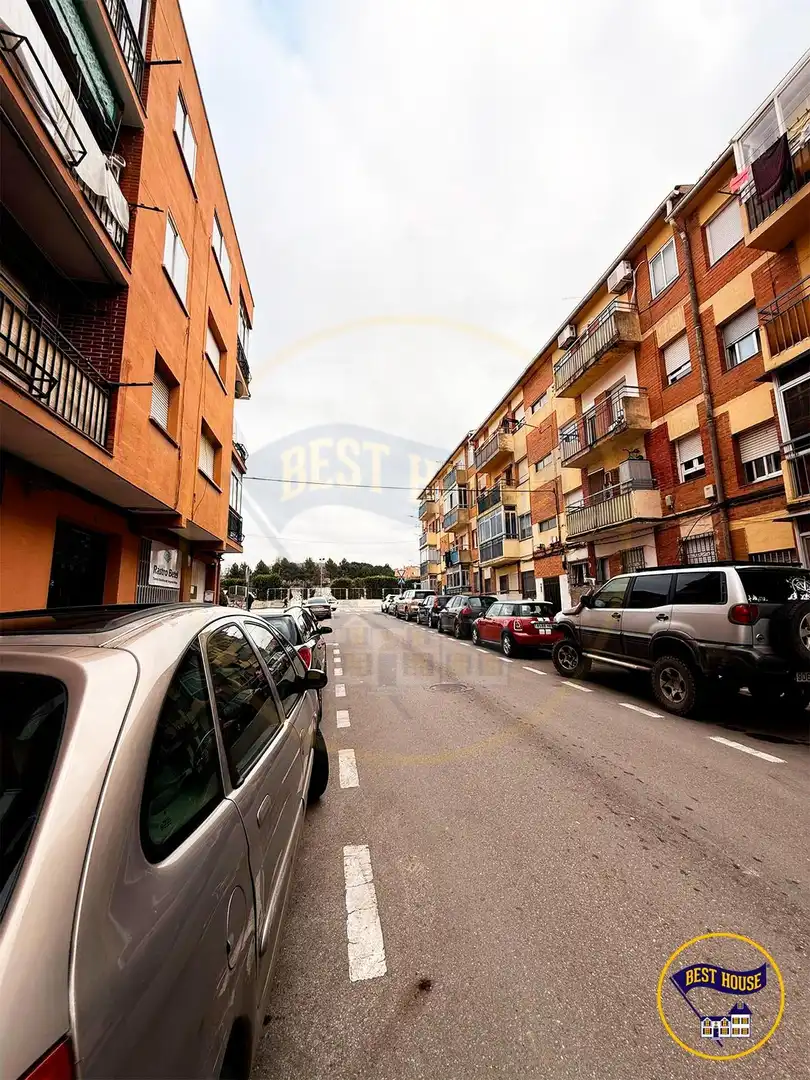 Local en venta en Calle de Barcelona, Reyes Católicos - Paseo San Antonio