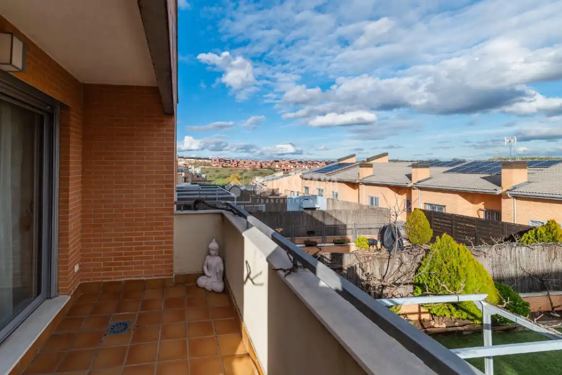 Casa bifamiliare con terrazza in vendita a Las Castañeras - Bulevar, imagen 5