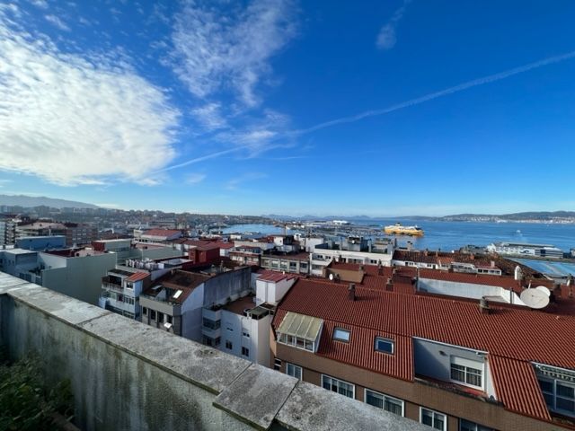 Exterior view of Duplex for sale in Vigo   with Heating, Private garden and Parquet flooring