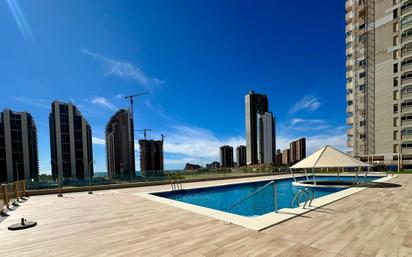 Piscina de Pis de lloguer en Benidorm amb Terrassa, Piscina i Moblat