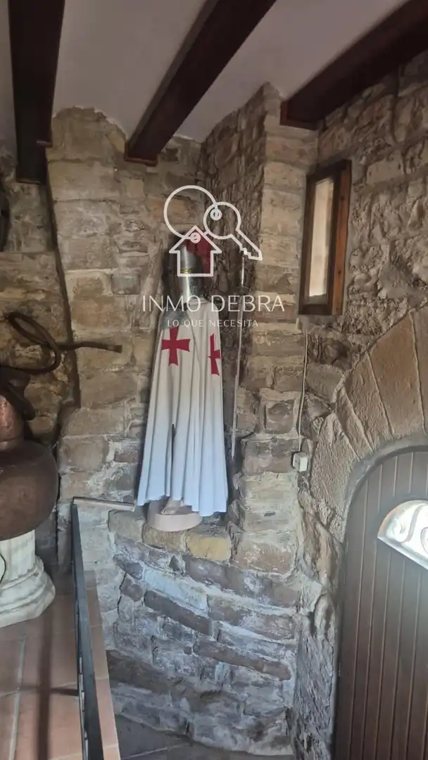Casa o xalet en venda en Conesa amb Calefacció, Traster i Moblat