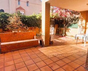 Terrassa de Casa adosada de lloguer en Badajoz Capital amb Aire condicionat, Jardí privat i Terrassa