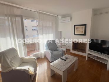 Flat with lift for sale in Centre
