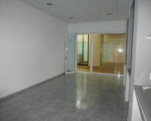 Premises for sale in Rota  with Air Conditioner