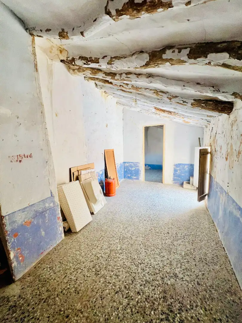 Casa adosada en venta en Petrer con Terraza