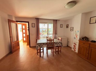 Casa bifamiliare con balcone in vendita a Almonte ciudad