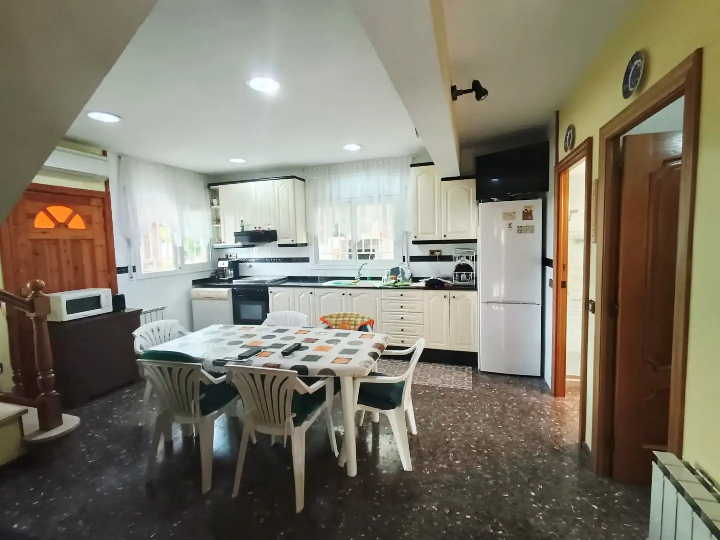 Cocina de Casa o chalet de alquiler en Piera con Aire acondicionado, Calefacción y Jardín privado