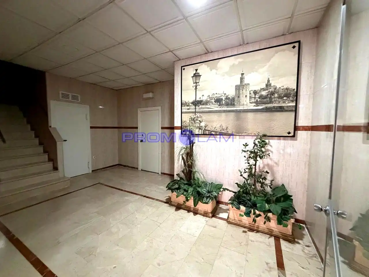 Piso en venta en San Juan de Aznalfarache con Aire acondicionado y Terraza