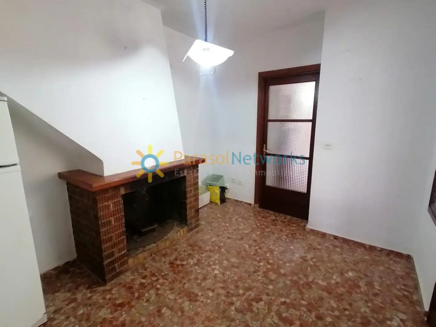 Apartamento de alquiler en Oliva con Terraza y Horno