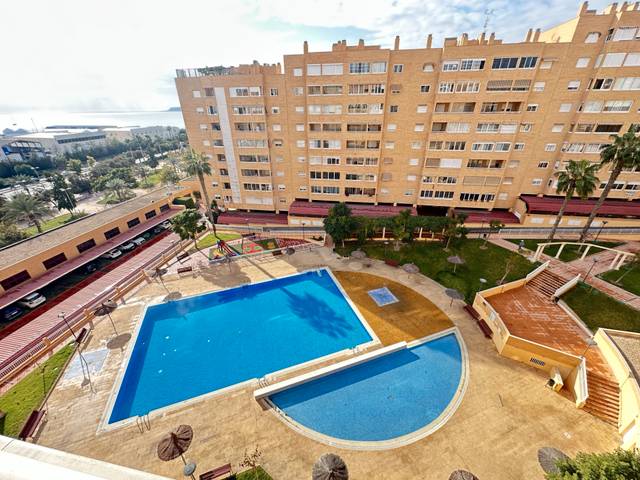 Piso en Alquiler en Calle Brasil en Babel