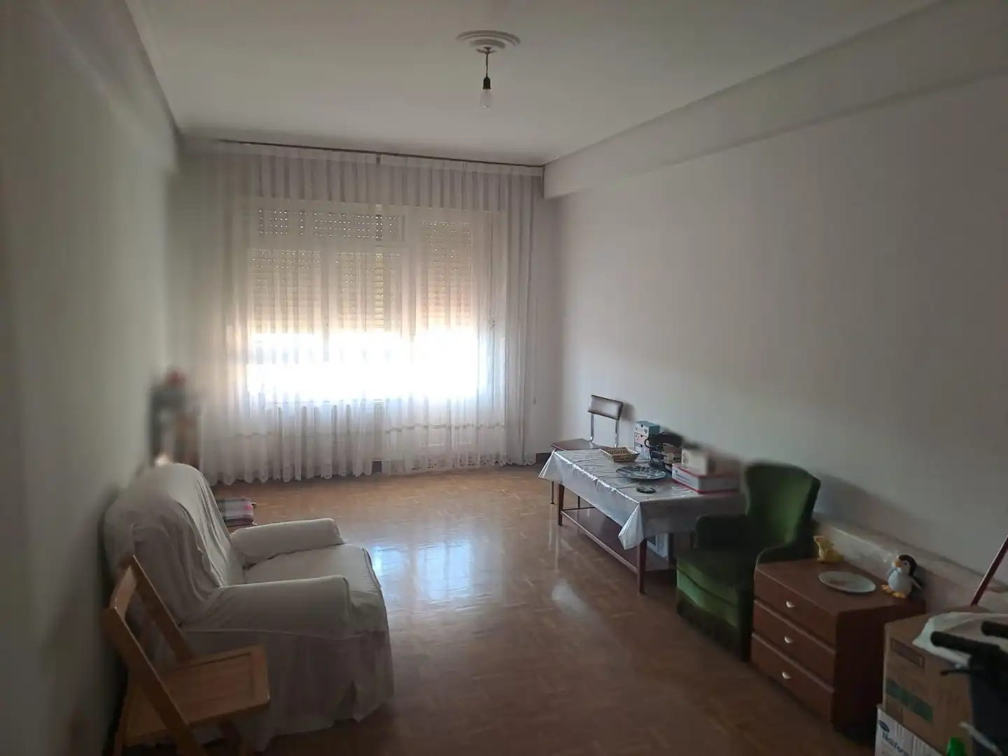 Sala d'estar de Pis en venda en Vitoria - Gasteiz amb Calefacció, Parquet i Terrassa