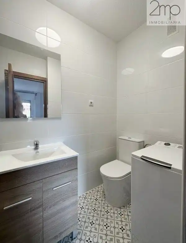 Bany de Apartament en venda en Manzanares El Real amb Terrassa, Rentadora i Piscina comunitària