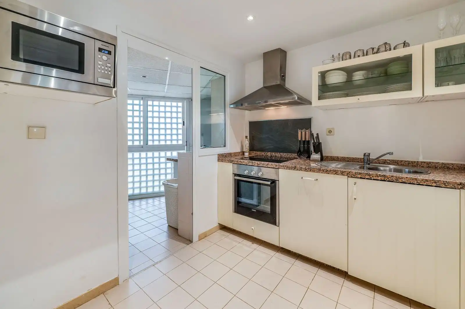 Kitchen of Duplexes for rent in Marbella  with Air Conditioner, Furnished and TV