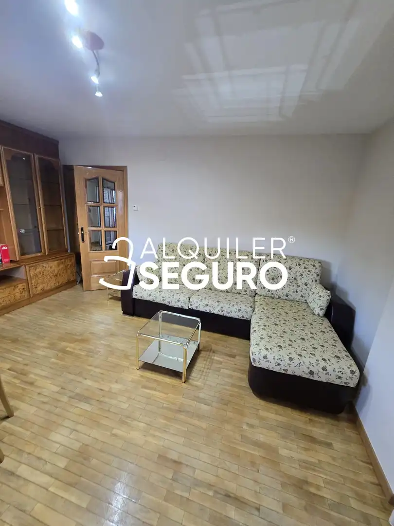 Living room of Flat for rent in Alcalá de Henares  with Air Conditioner, Heating and Terrace