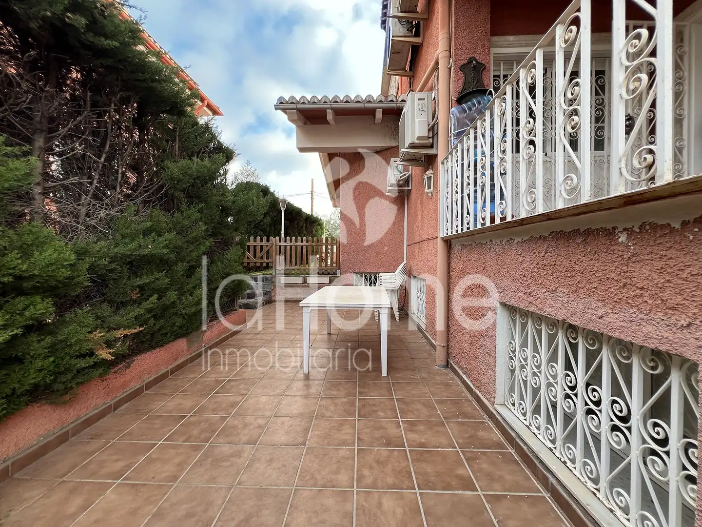 Terraza de Casa o chalet en venta en Paterna con Aire acondicionado, Calefacción y Jardín privado