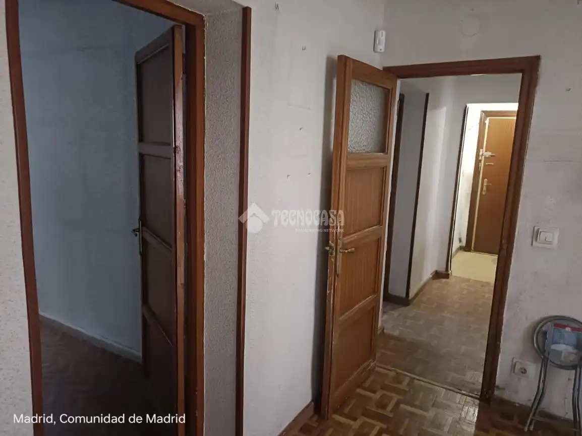 Flat for sale in Madrid
