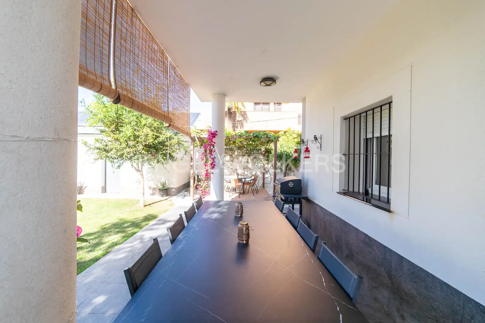 Vista exterior de Casa o xalet en venda en San Fernando amb Calefacció, Jardí privat i Terrassa