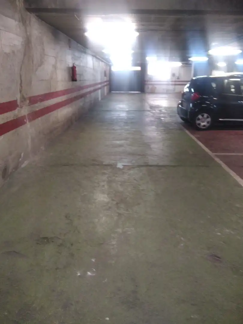 Parking de Ático en venta en Tarragona con Aire acondicionado, Calefacción y Parquet