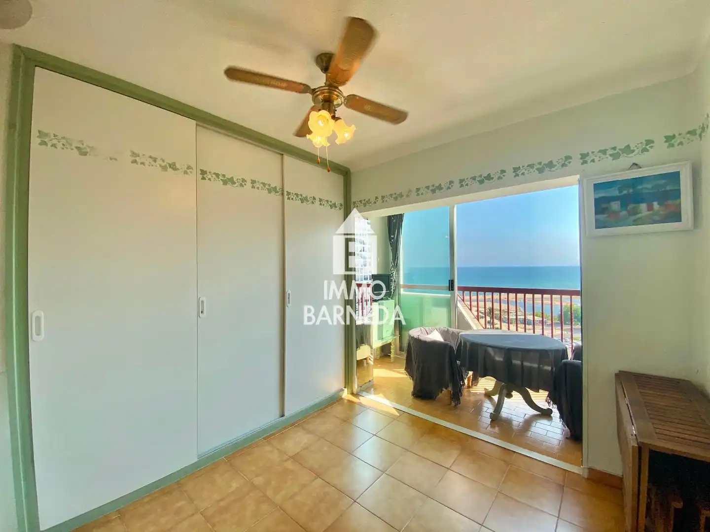 Habitación de Piso en venta en Empuriabrava con Terraza y Amueblado