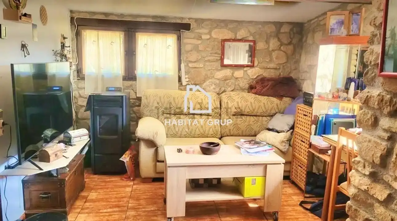 Houses for sale in Corbera d'Ebre  with Heating, Private garden and Storage room