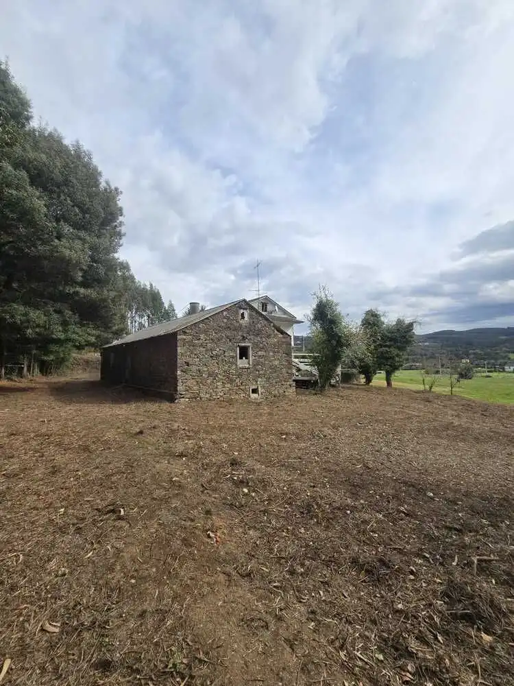 Vista exterior de Finca rústica en venda en As Somozas  amb Terrassa i Traster