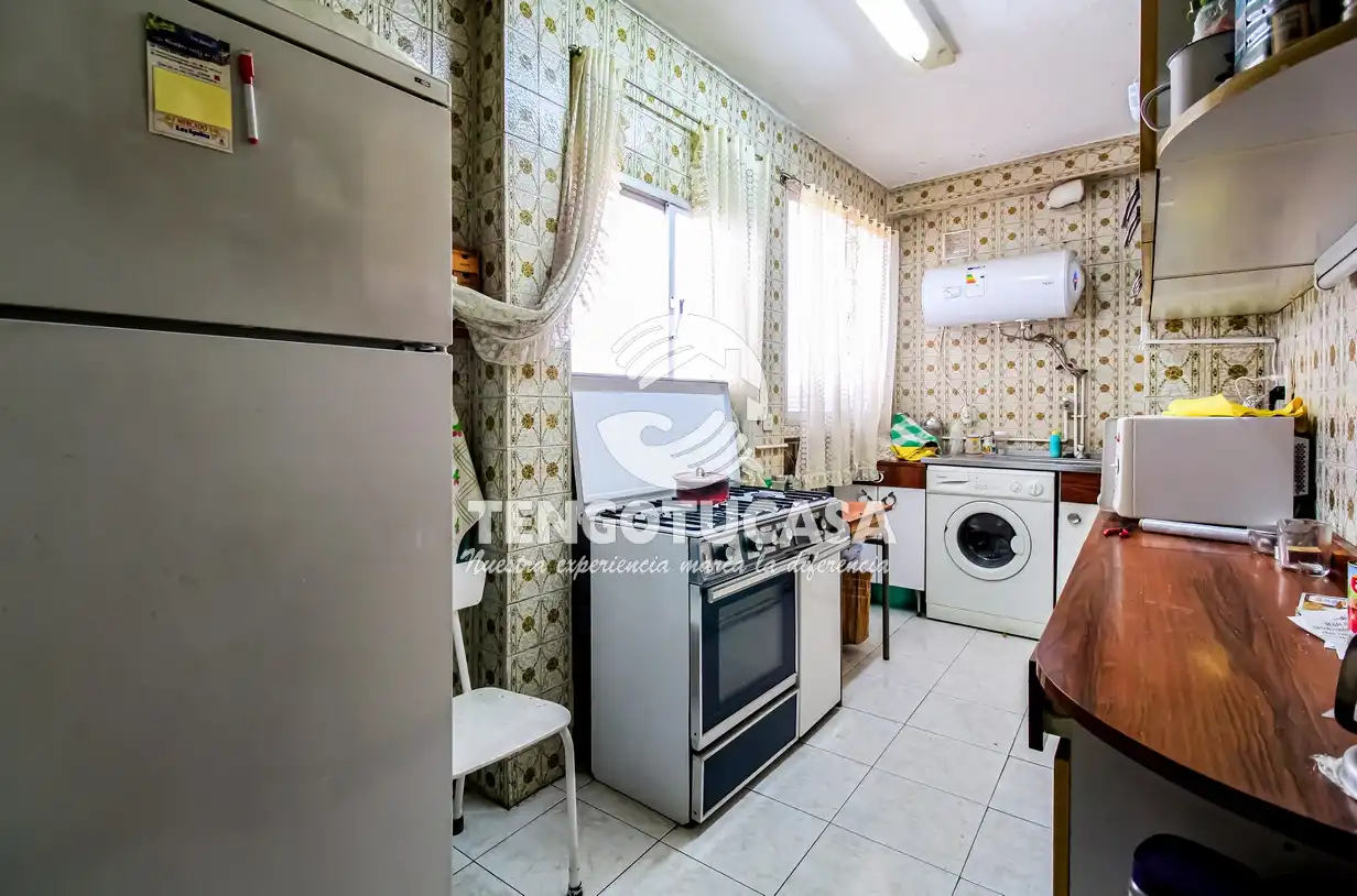 Kitchen of Flat for sale in Madrid  with Terrace and Furnished