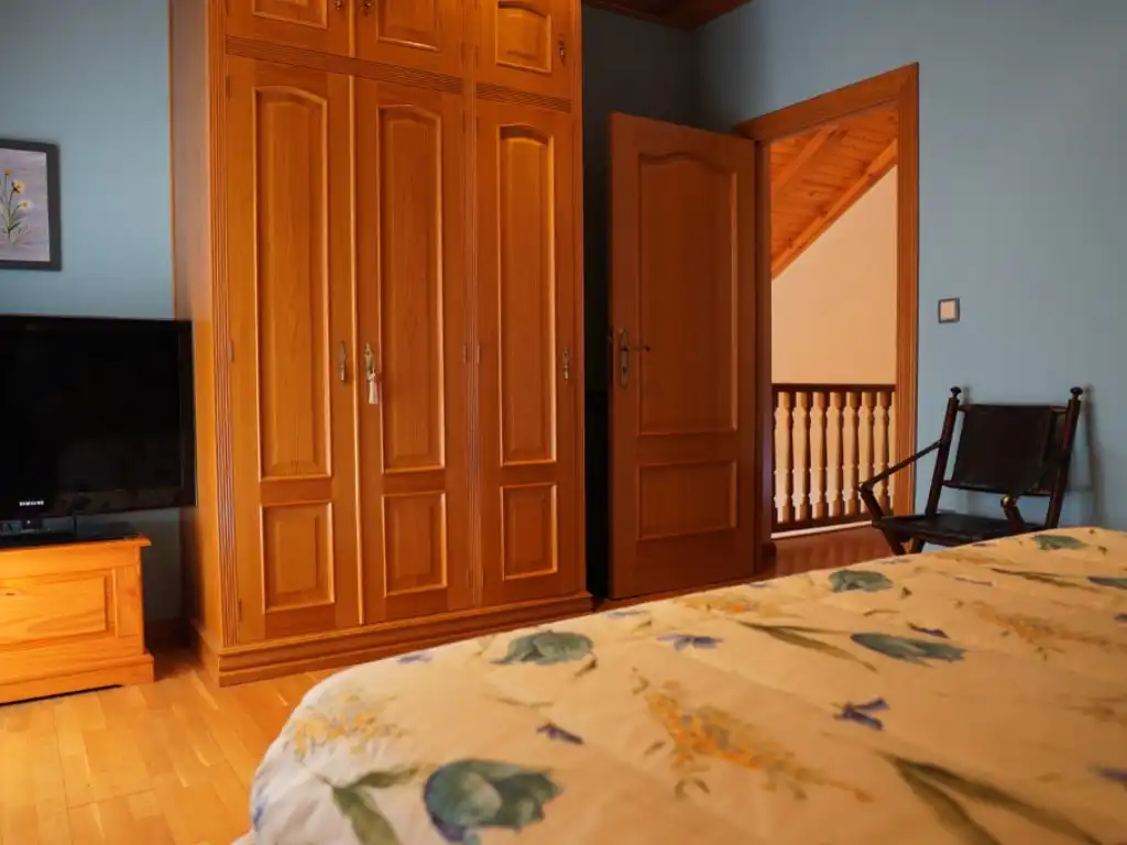 Bedroom of Houses for sale in Bielsa, Huesca