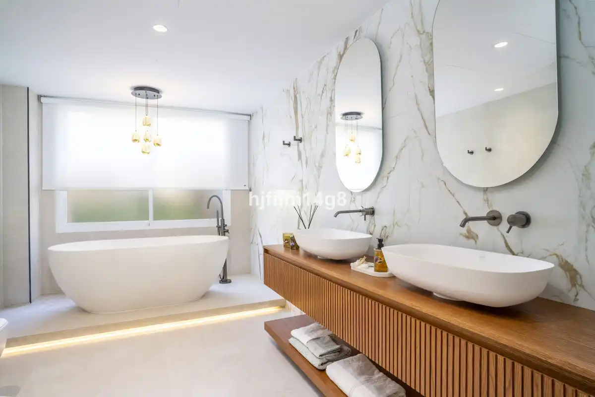 Piso con ascensor en venta en Nueva Andalucía, imagen 11