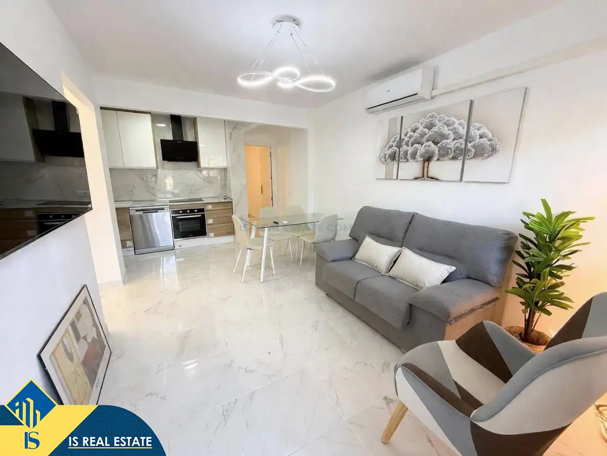 Apartament amb piscina en venda a Centro