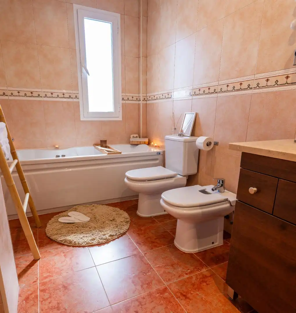 Bathroom of Houses for sale in Benalmádena  with Private garden, Terrace and Storage room