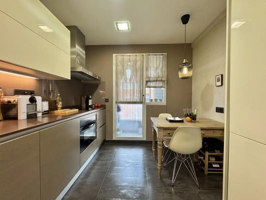 Cocina de Piso en venta en Donostia - San Sebastián  con Calefacción y Balcón