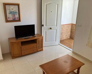 Sala d'estar de Apartament de lloguer en El Portil amb Balcó