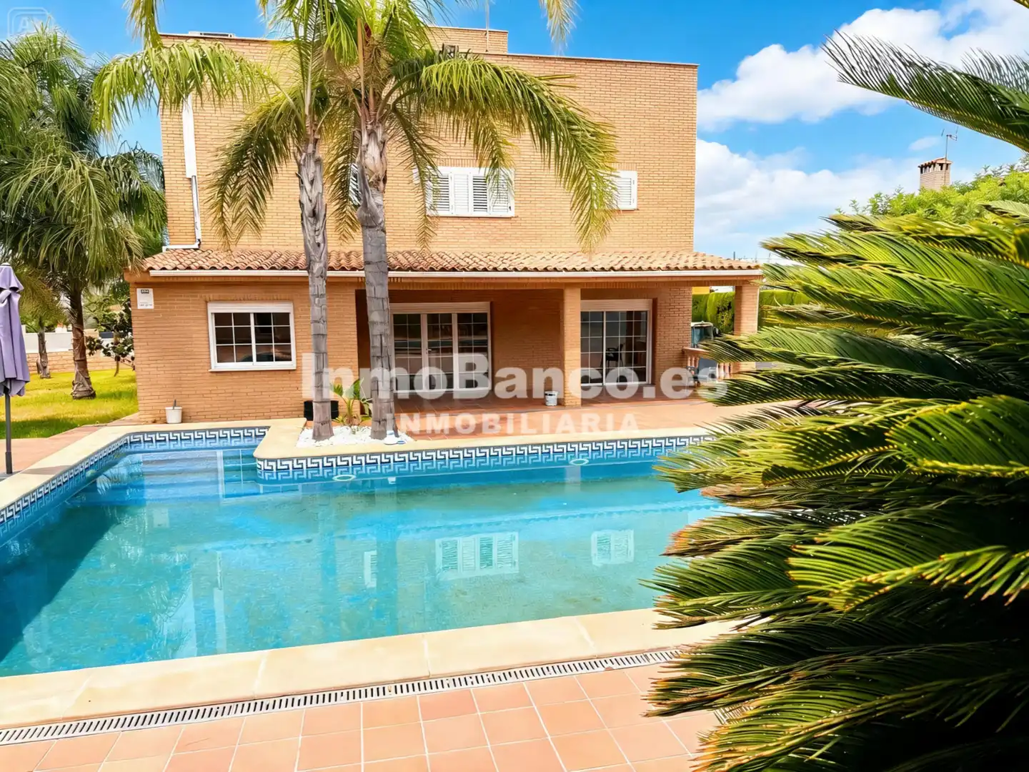 Villa avec piscine à vendre à Avenida del Rio Turia 587, imagen 3