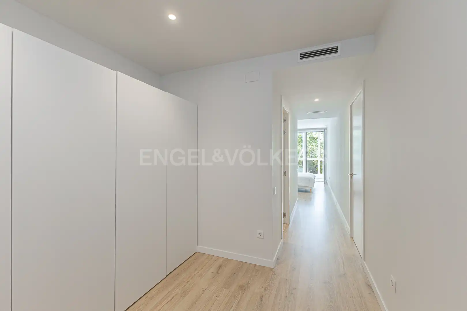 Wohnung zum Verkauf in Barcelona mit Klimaanlage, Heizung und Parkett
