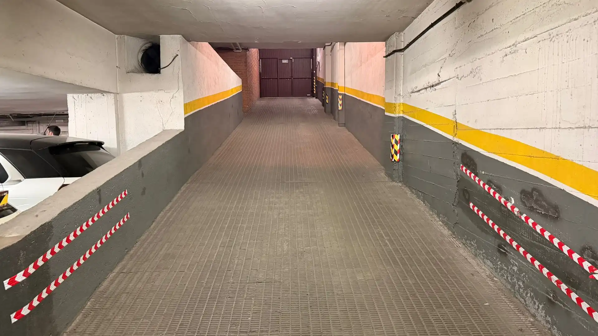 Parking of Garage for rent in Madrid