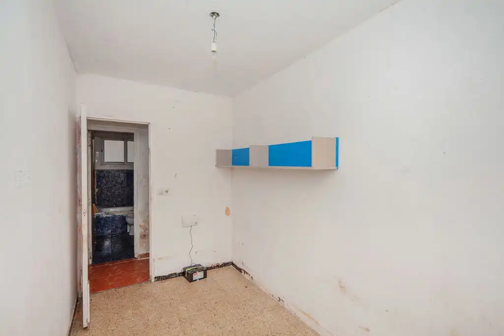 Piso en venta en C/ Llevant, La Mina