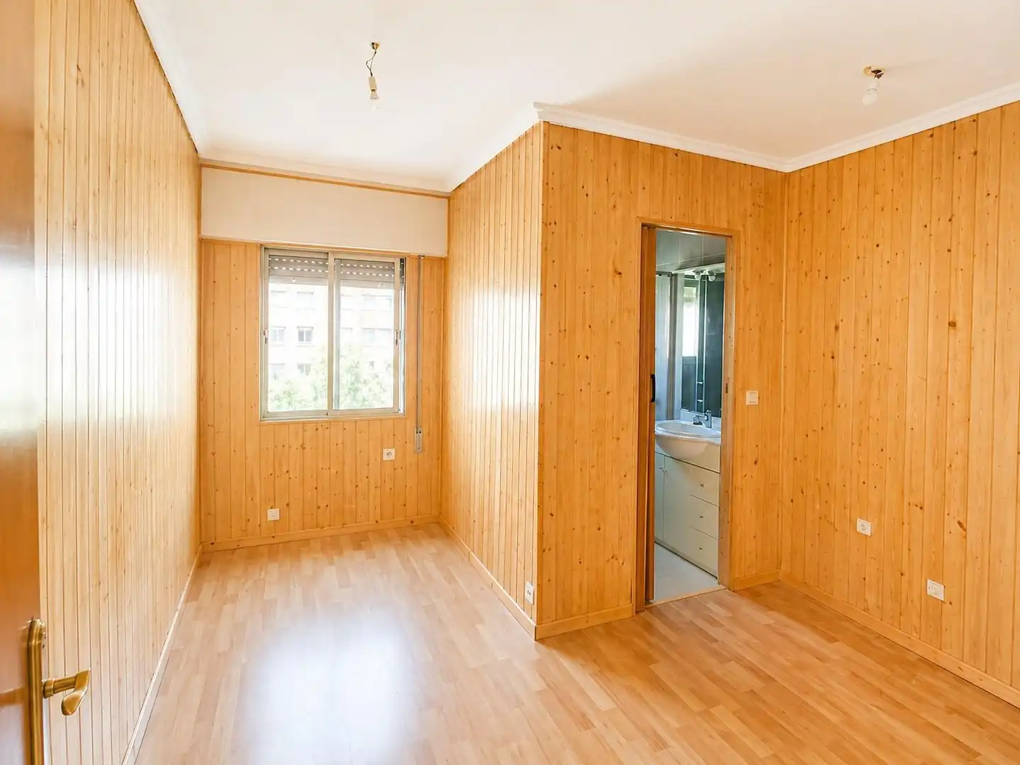Habitación de Piso en venta en Madrid con Aire acondicionado, Calefacción y Jardín privado