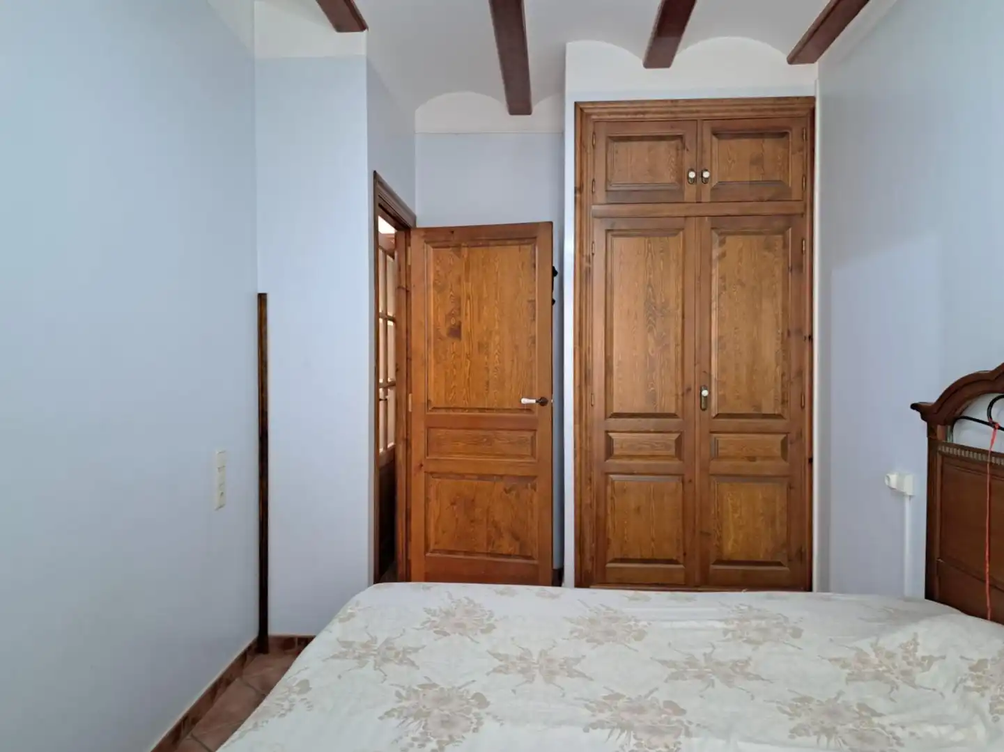 Dormitori de Casa adosada en venda en Requena amb Terrassa, Traster i Balcó