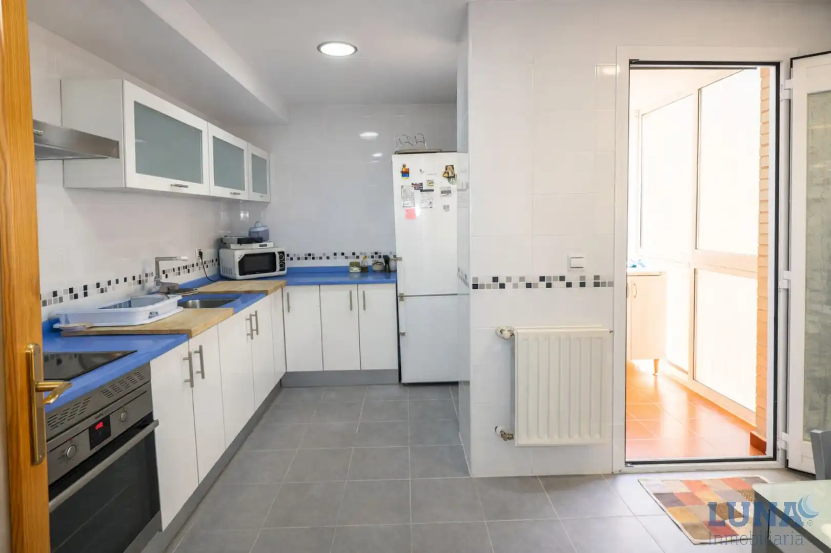 Küche von Wohnung zum Verkauf in Parla mit Klimaanlage und Heizung